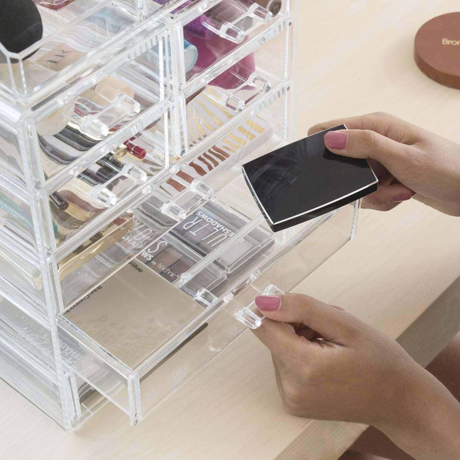 Make-up-Organizer aus Acryl