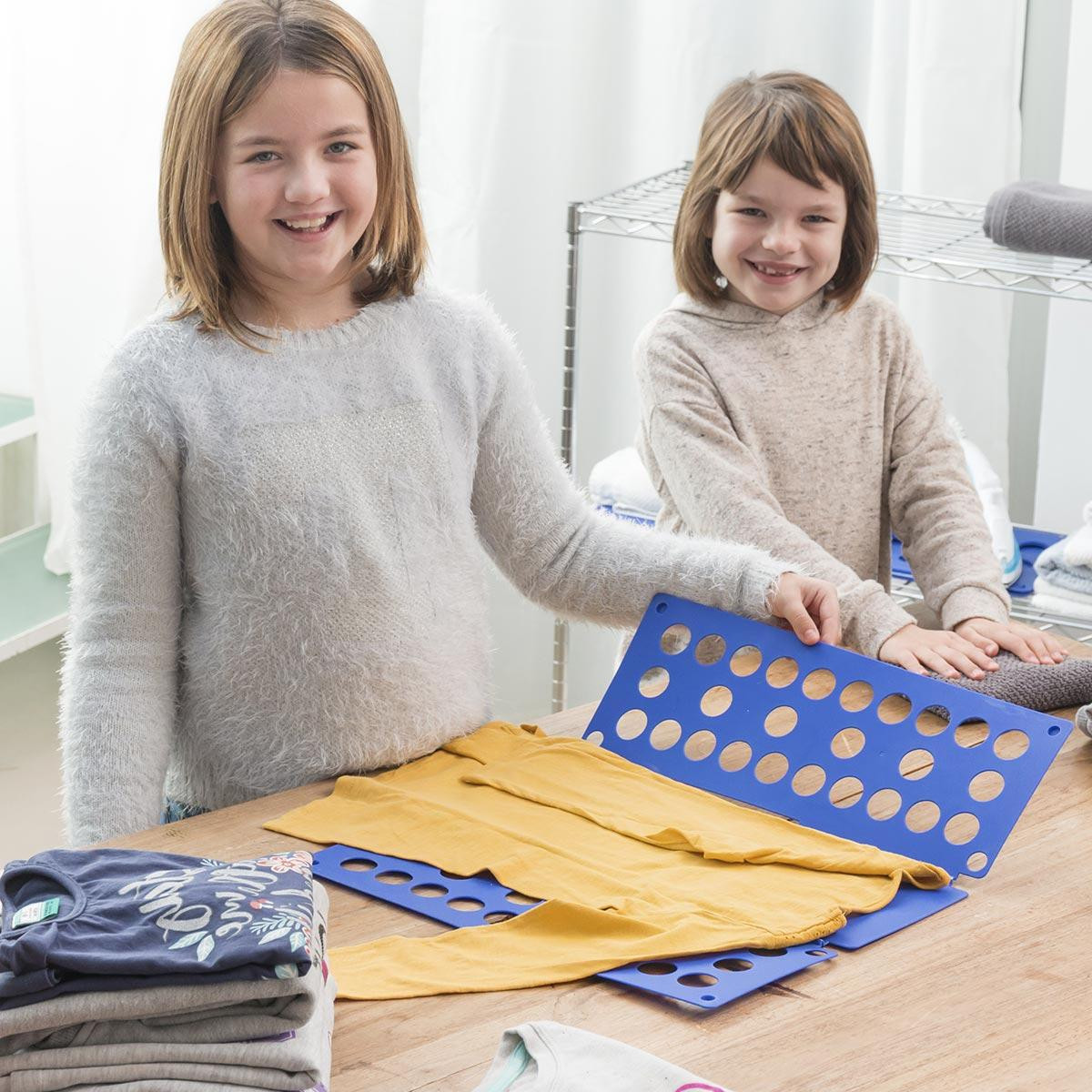 Kids Clothes Folder