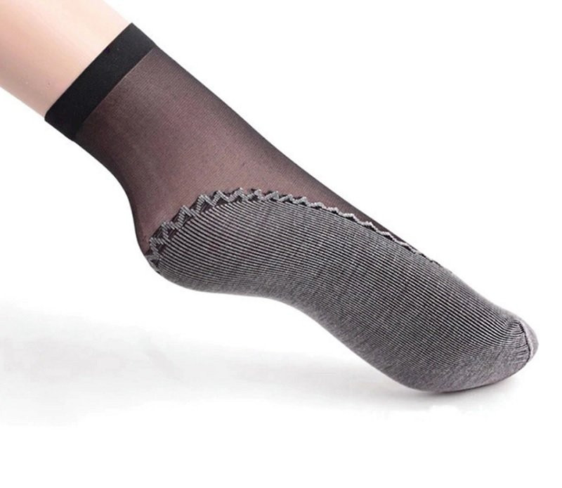 Thin socks with compression for Women