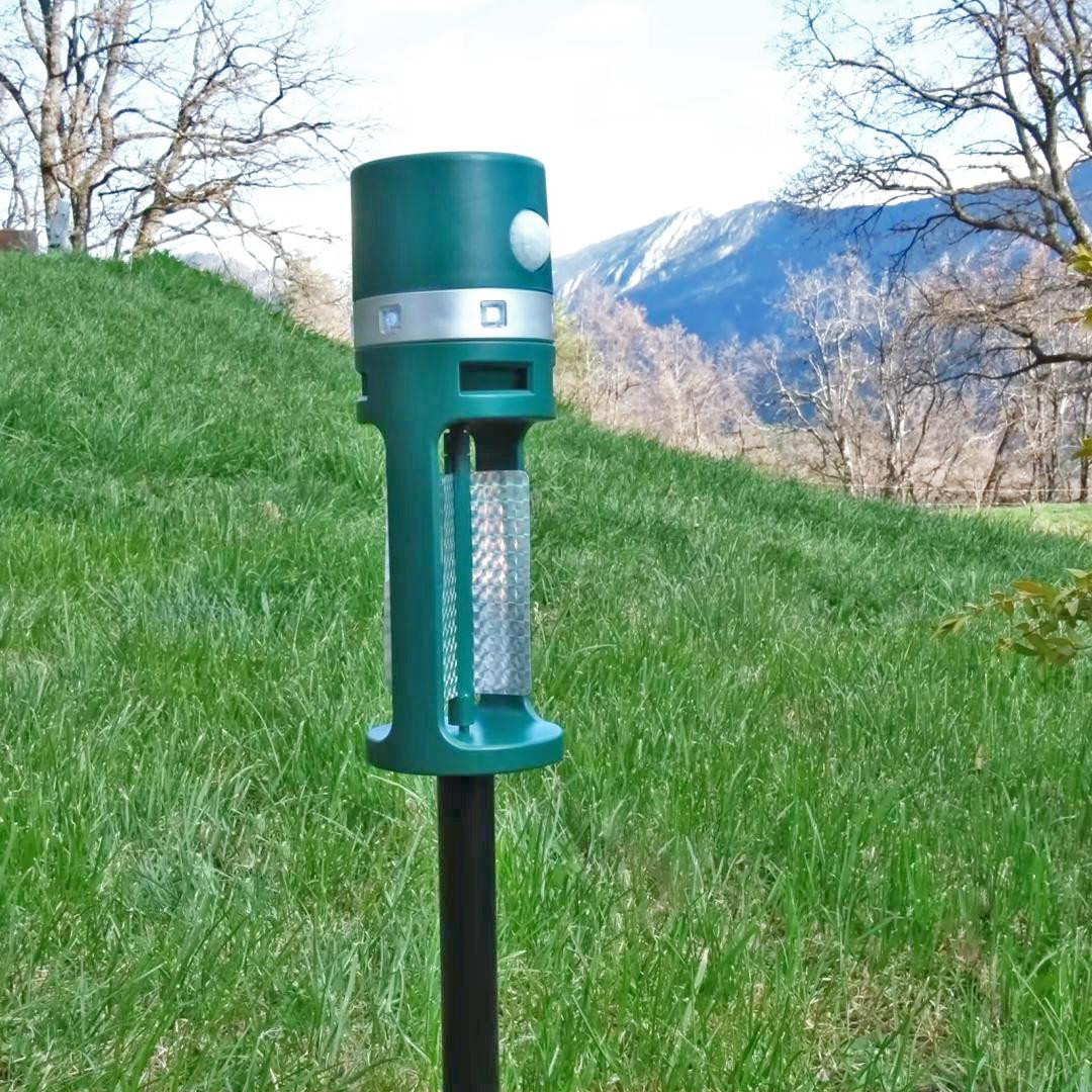 Animal Repeller - Solar powered